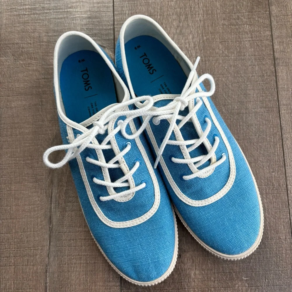 Toms Carmel Lifestyle Sneakers Blue Lace up Canvas Women's Size 9